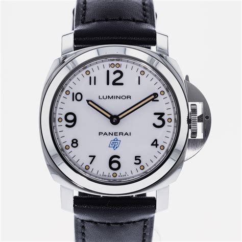 panerai luminor 630|Panerai light base logo.